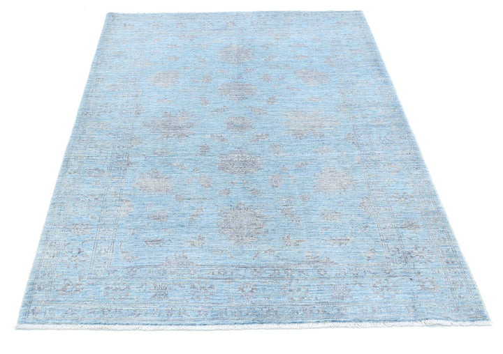 Serenity 4’ 1″ x 5’ 8″ - No. AV62886 - ALRUG Rug Store