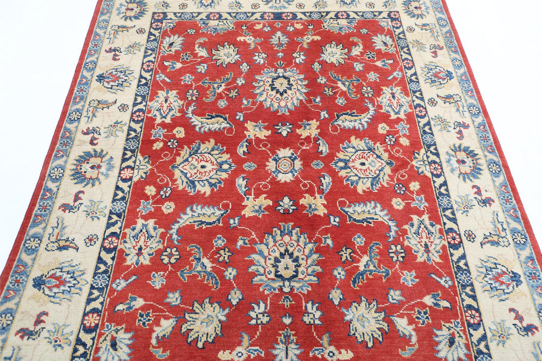 Ziegler 4’ 8″ x 6’ 10” - No. AV19260 - ALRUG Rug Store