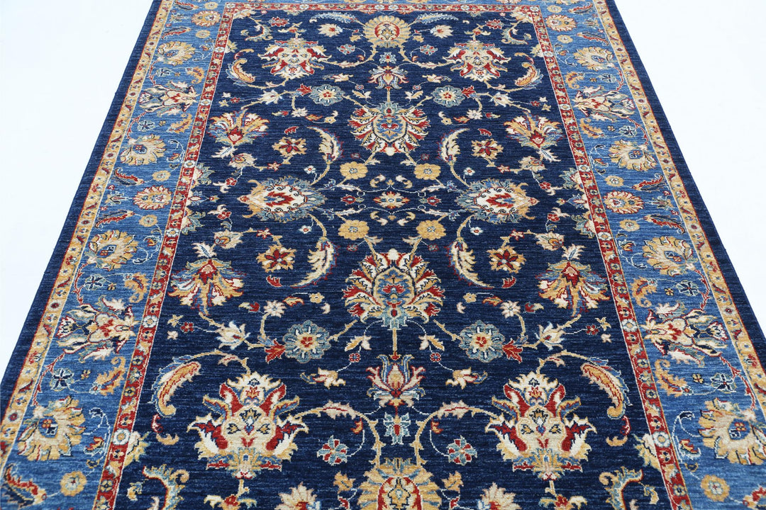 Ziegler 5’ 6″ x 8’ 1″ - No. AV69127 - ALRUG Rug Store