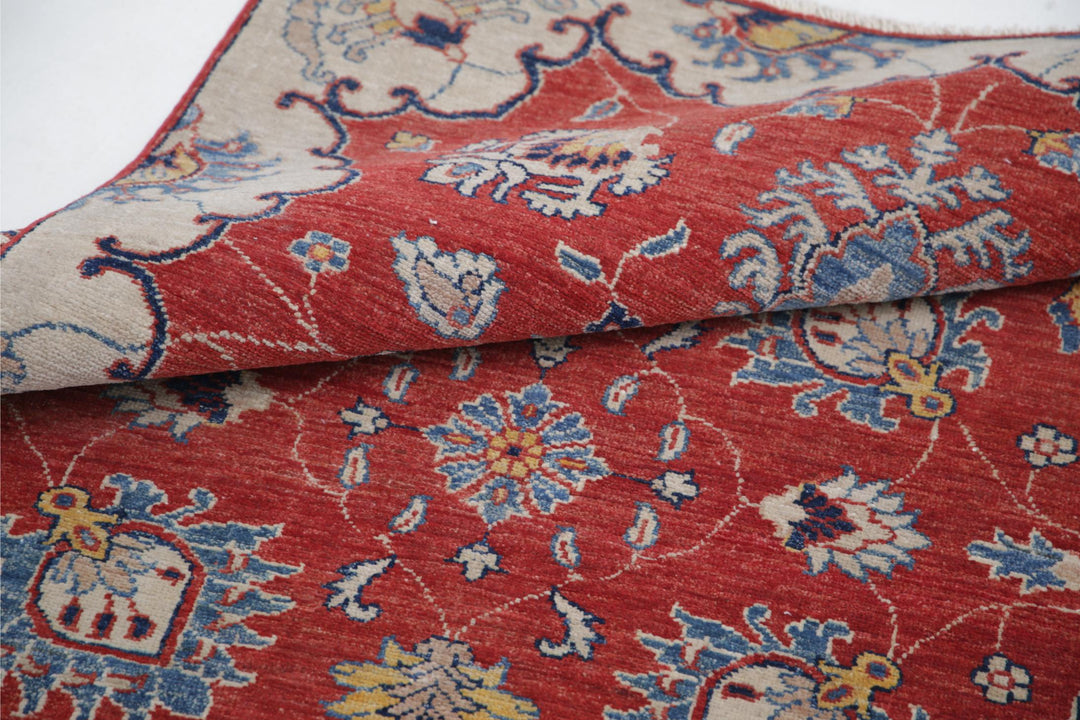 Ziegler 3’ 1″ x 5’ 1″ - No. AV88164 - ALRUG Rug Store