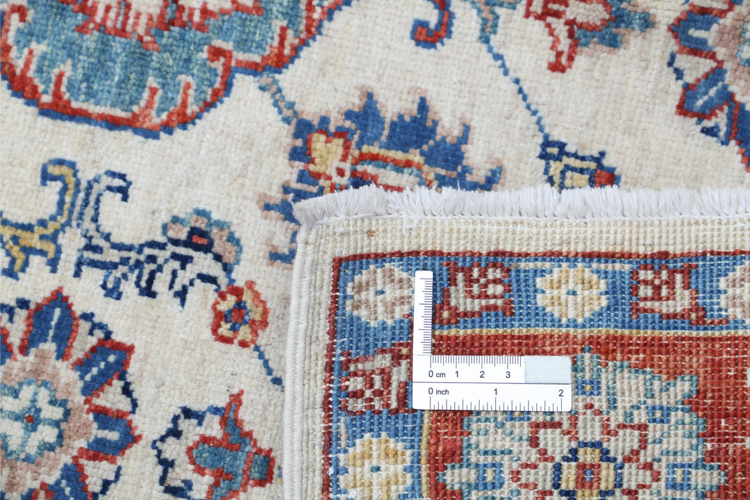 Ziegler 4’ 2″ x 5’ 9″ - No. AV41248 - ALRUG Rug Store