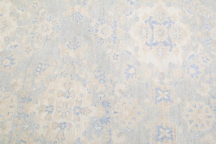 Serenity 13’ 3″ x 20’ 3″ - No. AV23922 - ALRUG Rug Store