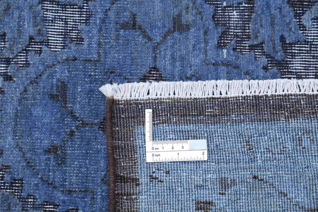 Onyx 9’ 6″ x 13’ 6″ - No. AV11937 - ALRUG Rug Store