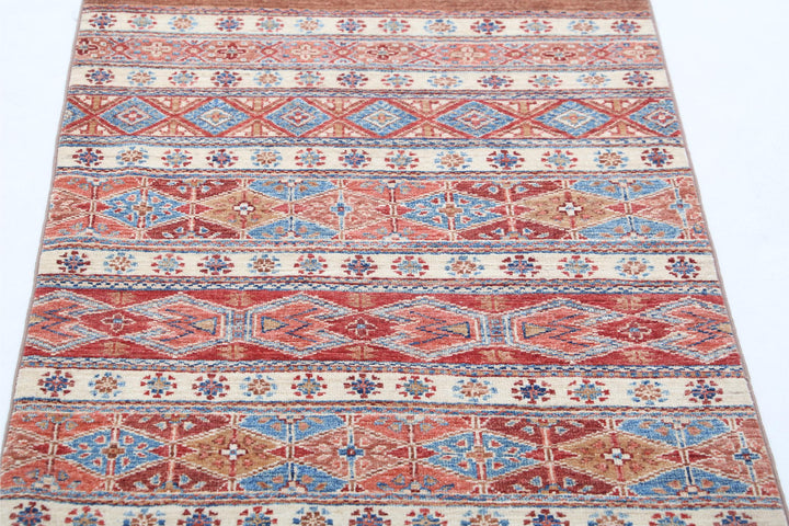 Ziegler 2’ 8″ x 3’ 10” - No. AV71111 - ALRUG Rug Store