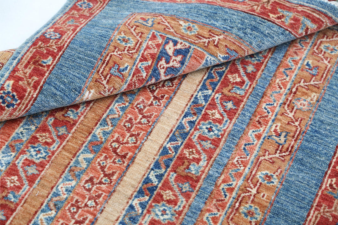 Ziegler 2’ 9″ x 3’ 11” - No. AV82945 - ALRUG Rug Store