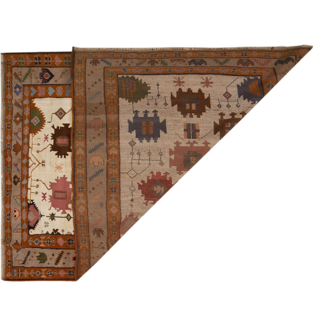 Oushak Rug 5' 9" x 7' 7" - No. AL10029