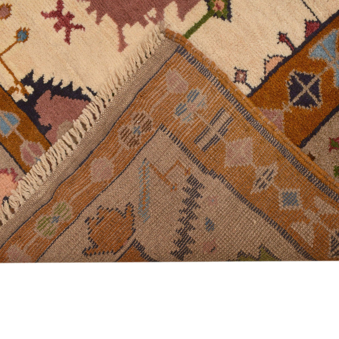 Oushak Rug 5'9" x 7'7" - No. AL41690