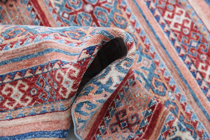 Ziegler 2’ 8″ x 3’ 10” - No. AV79748 - ALRUG Rug Store