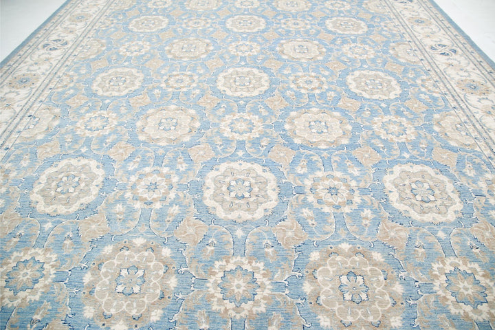 Serenity 13’ 2″ x 16’ 10” - No. AV51863 - ALRUG Rug Store