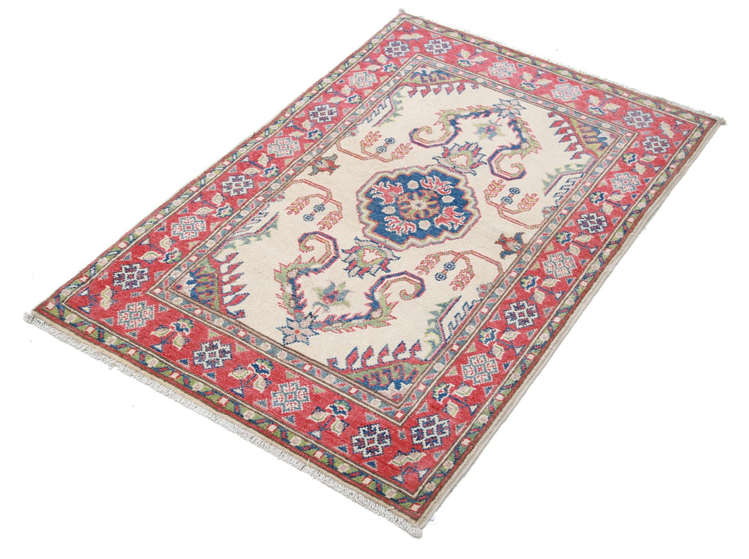 Kazak 2’ 7″ x 4’ 0″ - No. AV73858 - ALRUG Rug Store
