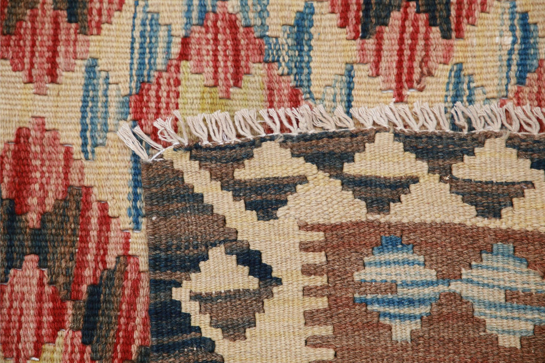 Kilim 4’ 8″ x 7’ 9″ - No. AV38953 - ALRUG Rug Store