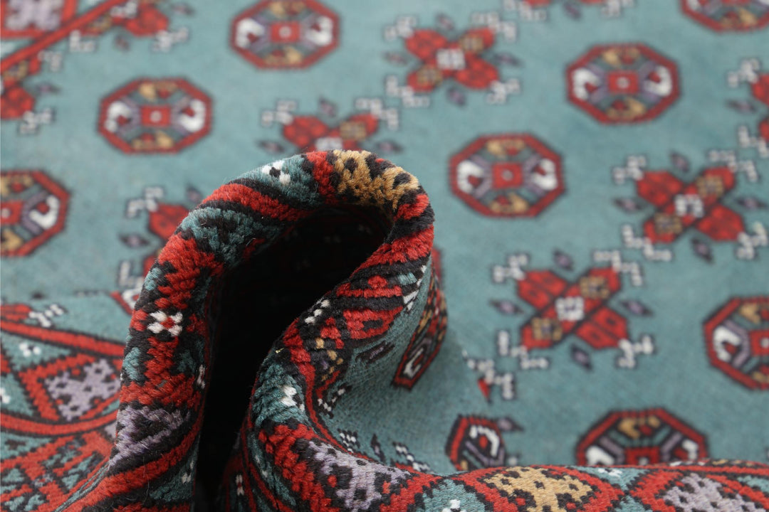 Revival 5’ 0″ x 6’ 2″ - No. AV14904 - ALRUG Rug Store