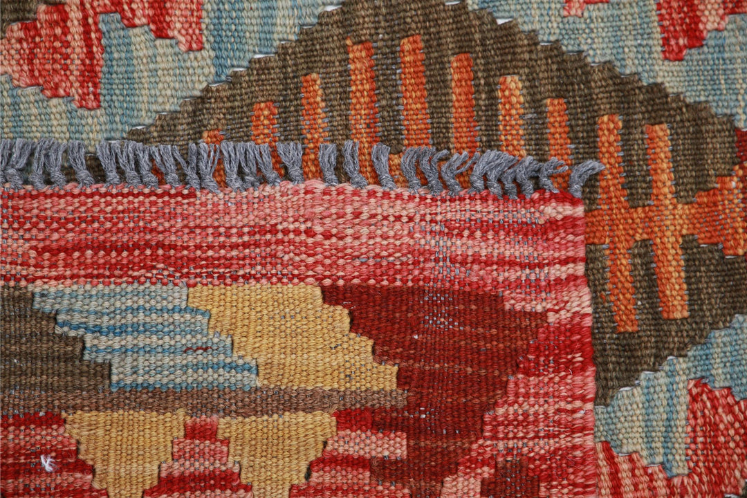 Kilim 3’ 2″ x 4’ 10” - No. AV96710 - ALRUG Rug Store