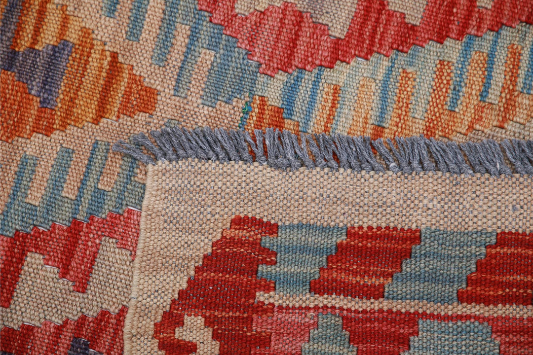 Kilim 3’ 4″ x 5’ 0″ - No. AV15521 - ALRUG Rug Store