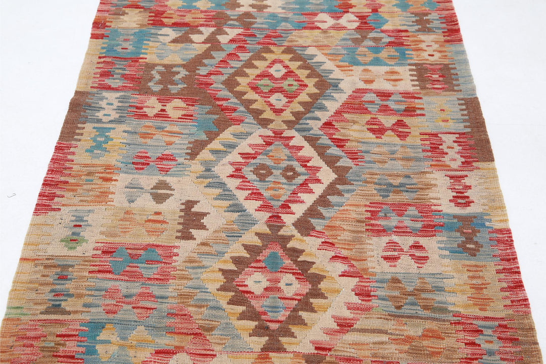 Kilim 3’ 2″ x 4’ 8″ - No. AV23745 - ALRUG Rug Store