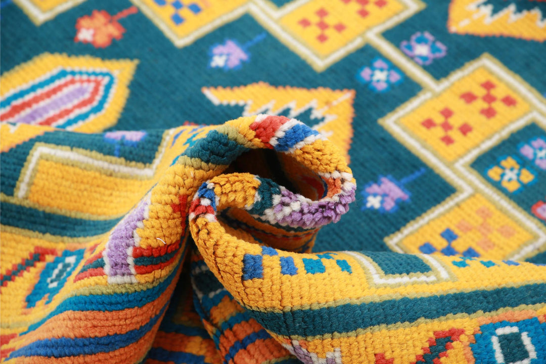 Revival 5’ 6″ x 7’ 8″ - No. AV61173 - ALRUG Rug Store