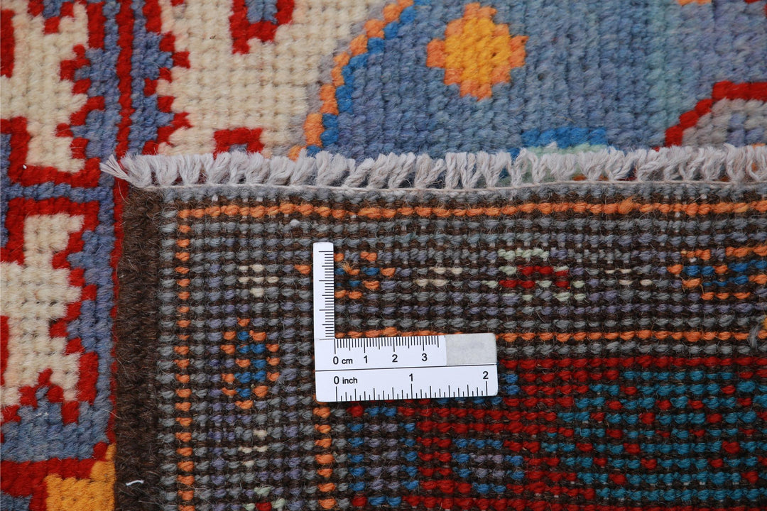 Revival 3’ 11” x 5’ 6″ - No. AV21495 - ALRUG Rug Store