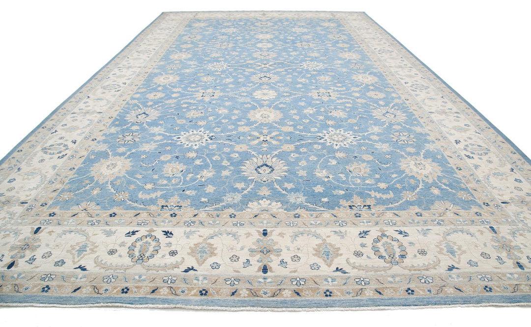 Serenity 13’ 3″ x 21’ 9″ - No. AV12501 - ALRUG Rug Store