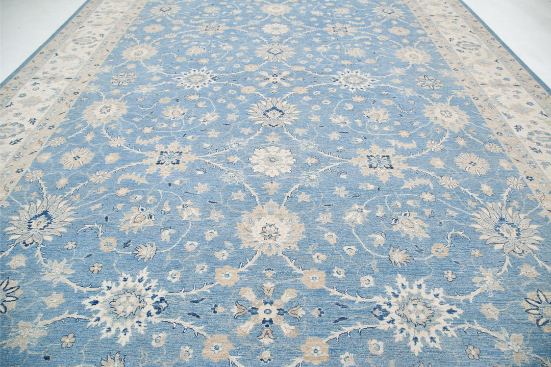 Serenity 13’ 3″ x 21’ 9″ - No. AV12501 - ALRUG Rug Store