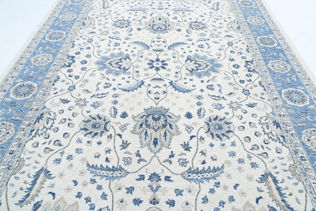 Ziegler 8’ 8″ x 12’ 5″ - No. AV95235 - ALRUG Rug Store