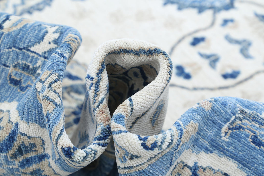 Ziegler 8’ 8″ x 12’ 5″ - No. AV95235 - ALRUG Rug Store