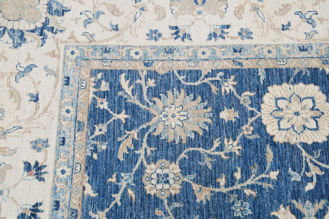 Serenity 9’ 9″ x 21’ 1″ - No. AV32991 - ALRUG Rug Store