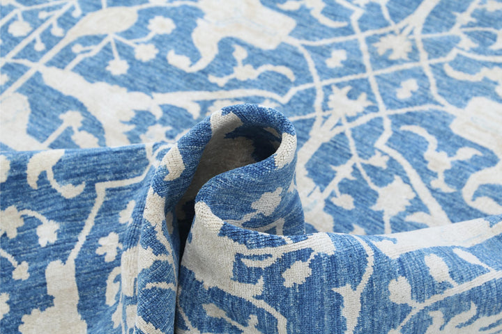 Artemix 4’ 11” x 9’ 4″ - No. AV57617 - ALRUG Rug Store