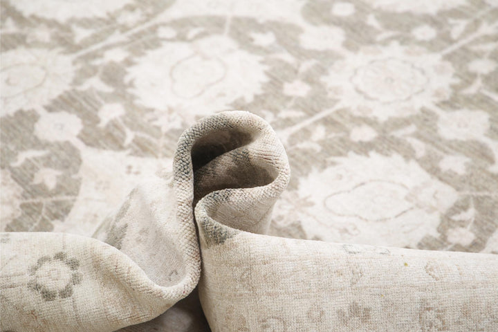 Serenity 12’ 3″ x 17’ 8″ - No. AV56288 - ALRUG Rug Store