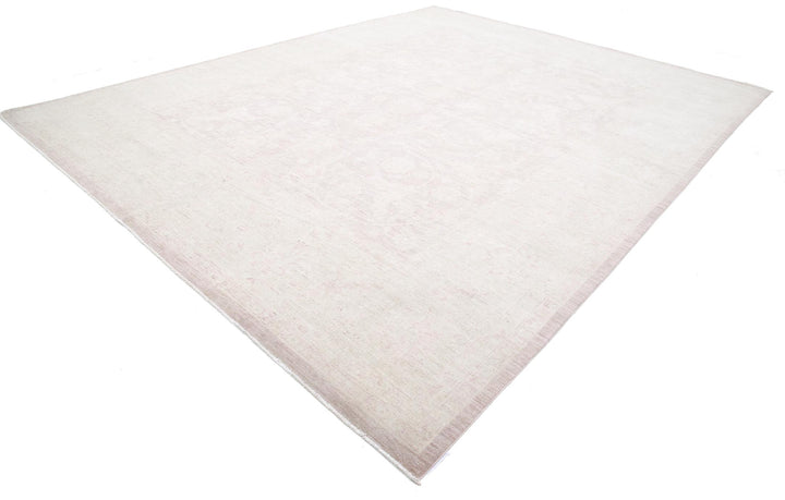 Serenity 11’ 7″ x 14’ 10” - No. AV30285 - ALRUG Rug Store