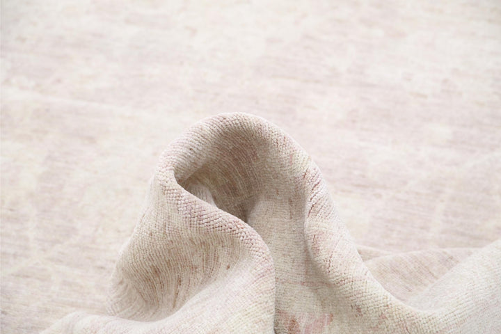 Serenity 11’ 7″ x 14’ 10” - No. AV30285 - ALRUG Rug Store