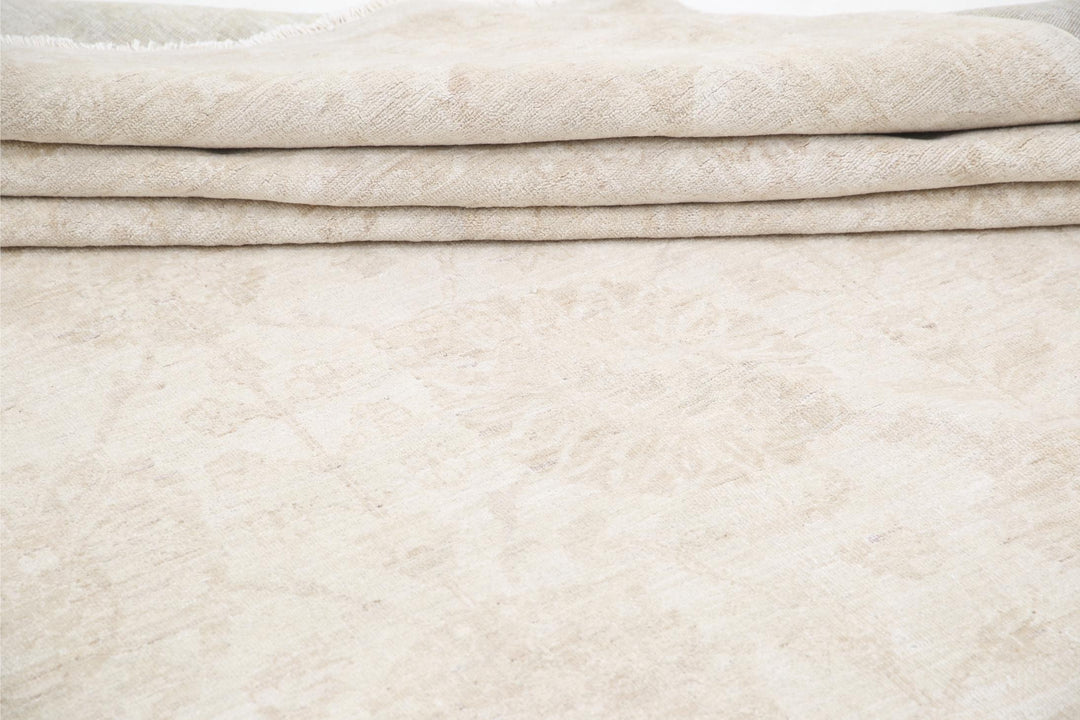 Ivory Pakistani Tabriz Rug 16'4" x 21'8" Hand-Knotted pattern