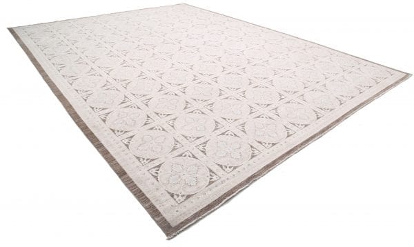 Pakistani Artemix Rug 12' 10" x 17' 1" Hand-Knotted detail