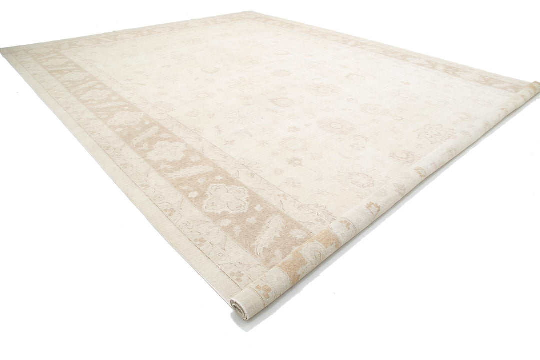 Ivory Afghan Tabriz Rug 16'0" x 23'2" Hand-Knotted detail