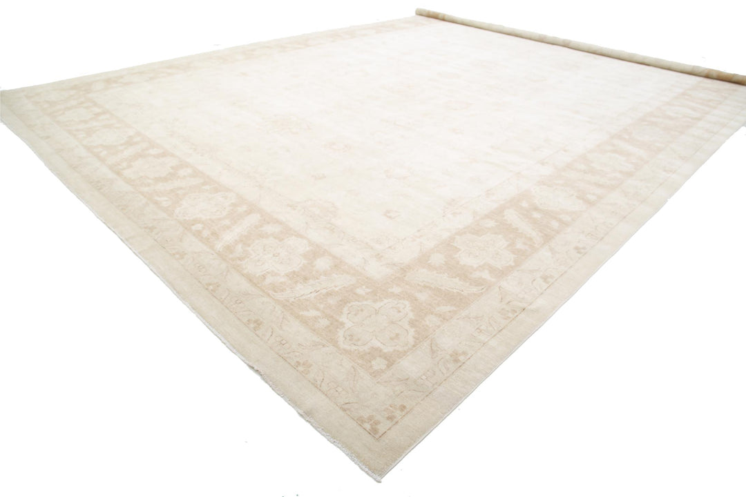 Ivory Afghan Tabriz Rug 16'0" x 23'2" Hand-Knotted texture