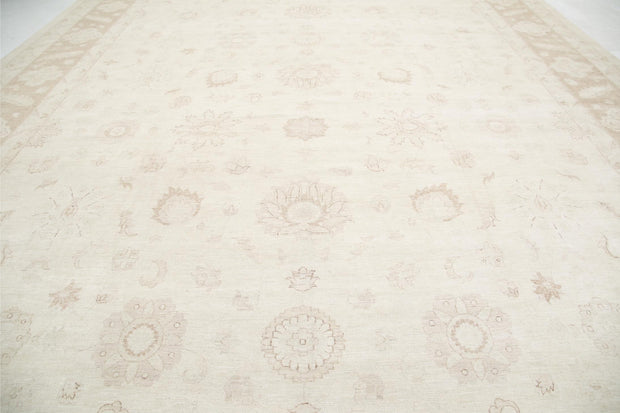 Serenity 16’ 0″ x 23’ 2″ - No. AV97353 - ALRUG Rug Store