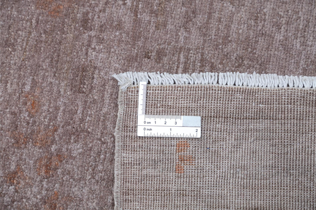 Overdye 5’ 10” x 6’ 6″ - No. AV13601 - ALRUG Rug Store