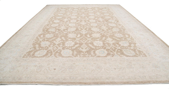 Serenity 13’ 9″ x 18’ 10” - No. AV73275 - ALRUG Rug Store
