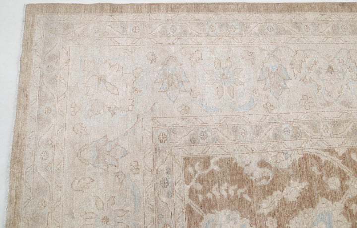 Serenity 13’ 9″ x 18’ 10” - No. AV73275 - ALRUG Rug Store
