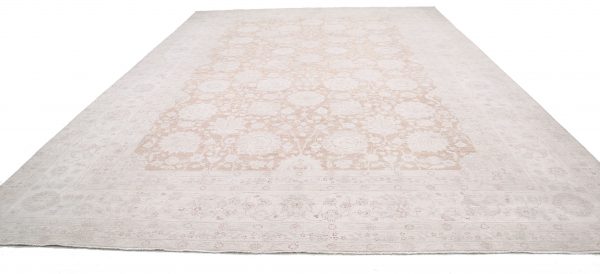 Serenity 12’ 9″ x 18’ 2″ - No. AV82957