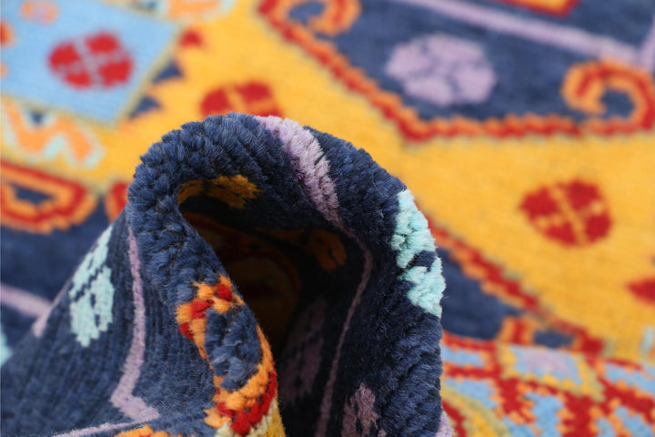 Revival 4’ 4″ x 5’ 10” - No. AV77178 - ALRUG Rug Store