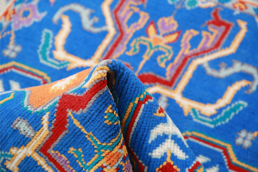 Revival 3’ 2″ x 5’ 0″ - No. AV89179 - ALRUG Rug Store