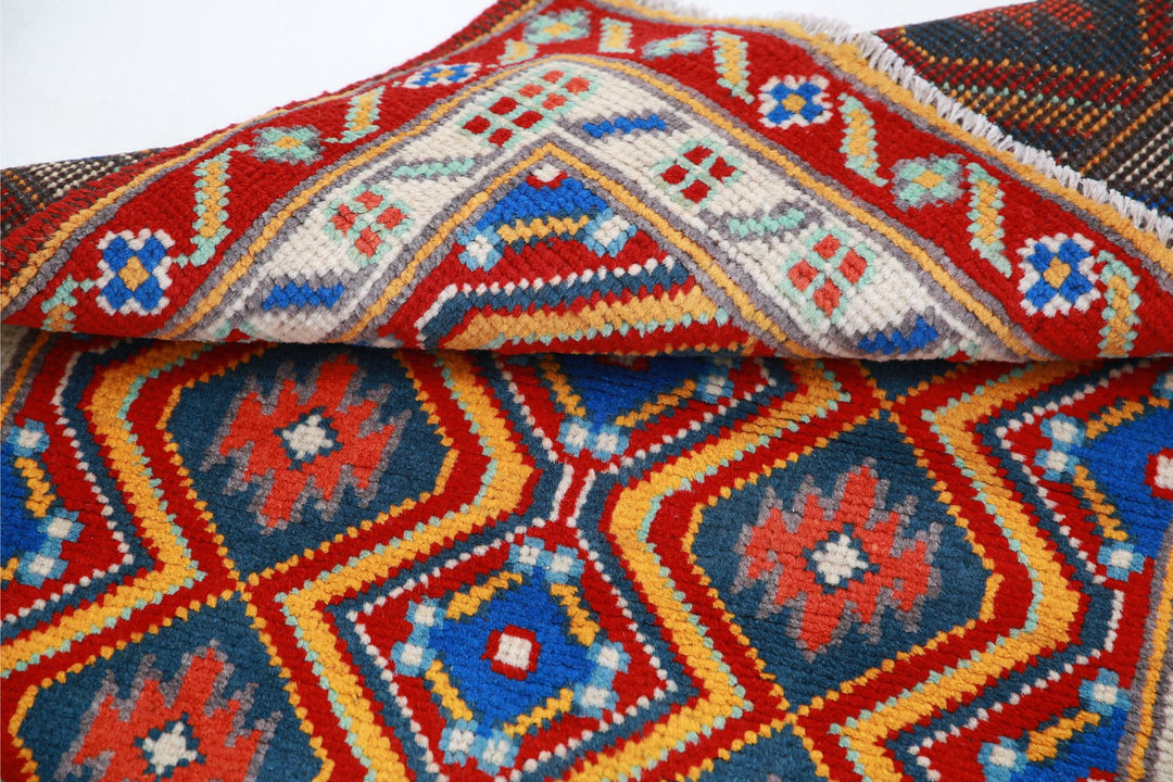 Revival 2’ 9″ x 3’ 11” - No. AV35203 - ALRUG Rug Store
