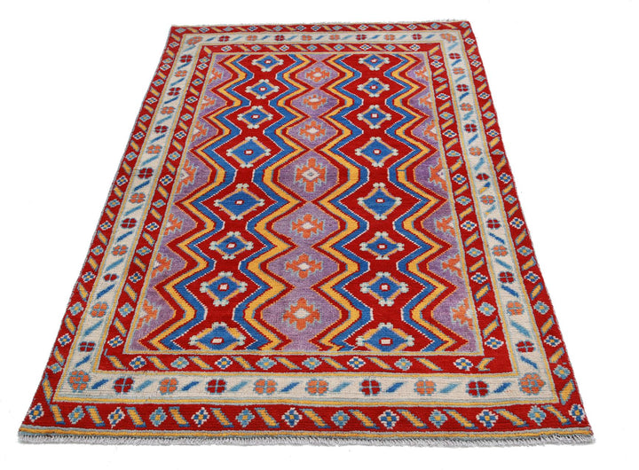 Revival 3’ 11” x 6’ 0″ - No. AV37669 - ALRUG Rug Store