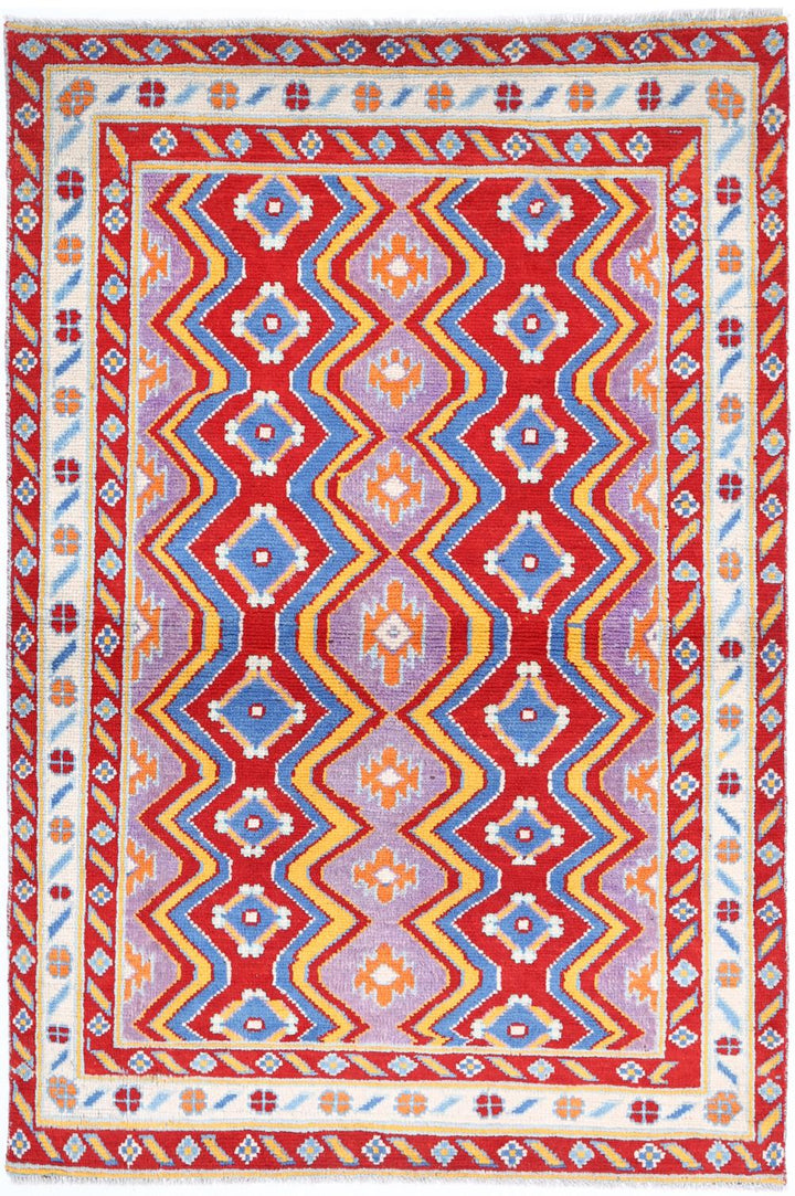 Revival 3’ 11” x 6’ 0″ - No. AV37669 - ALRUG Rug Store