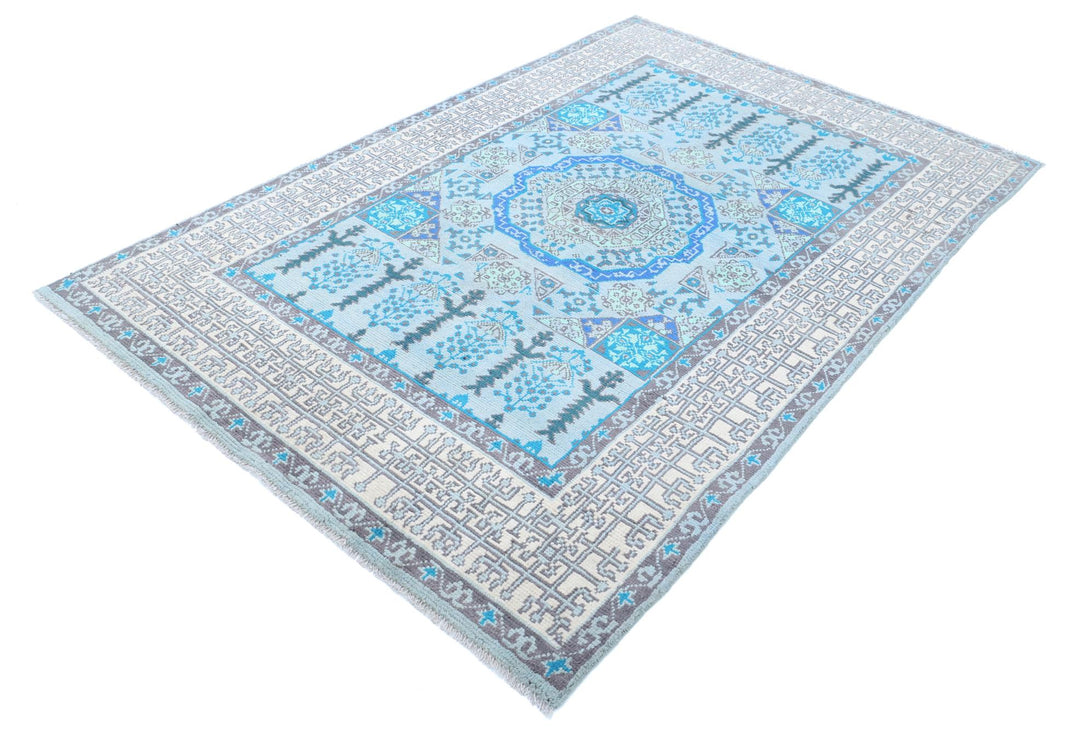 Revival 5’ 3″ x 8’ 5″ - No. AV52725 - ALRUG Rug Store