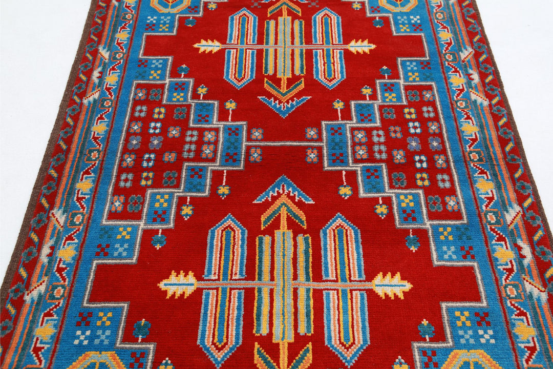 Revival 4’ 0″ x 6’ 0″ - No. AV61834 - ALRUG Rug Store