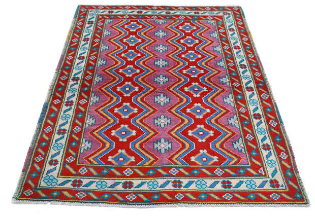 Revival 4’ 1″ x 5’ 8″ - No. AV53067 - ALRUG Rug Store