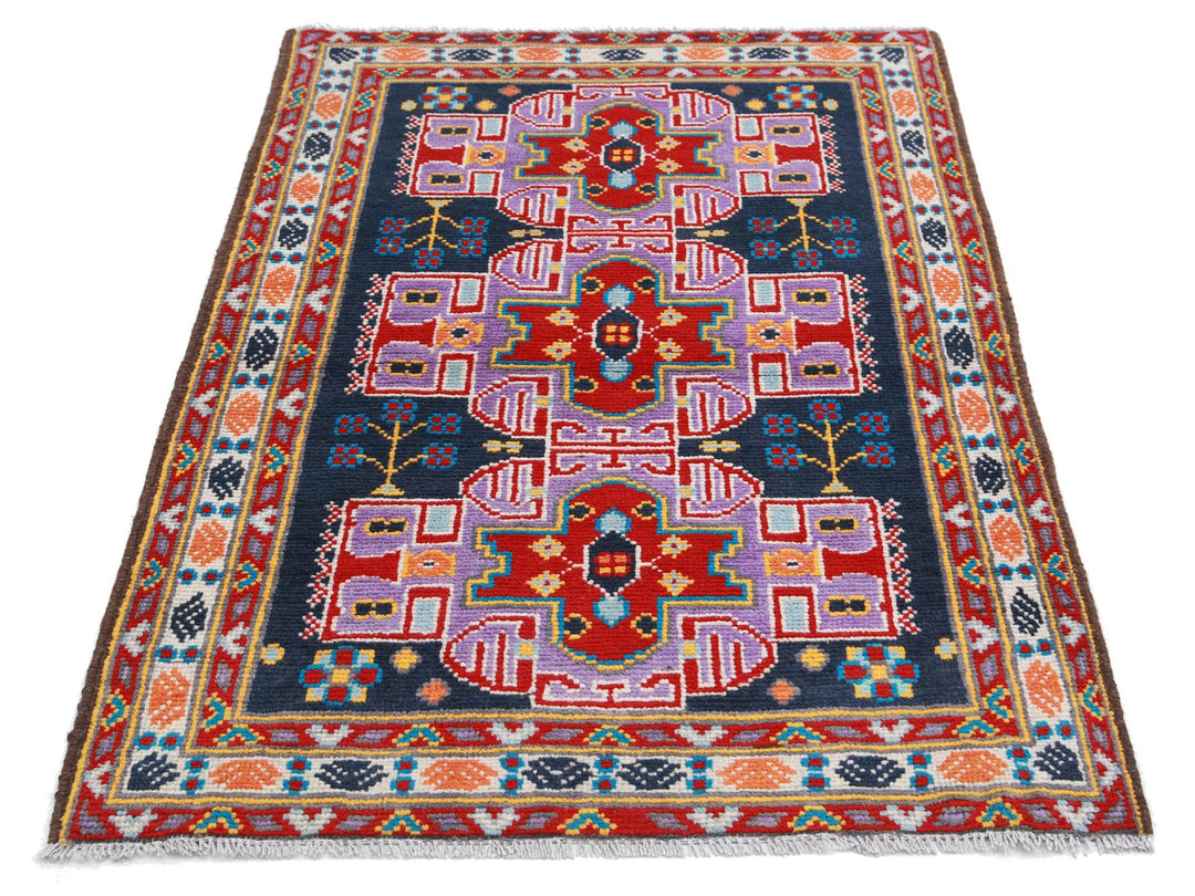 Revival 3’ 2″ x 4’ 9″ - No. AV54332 - ALRUG Rug Store