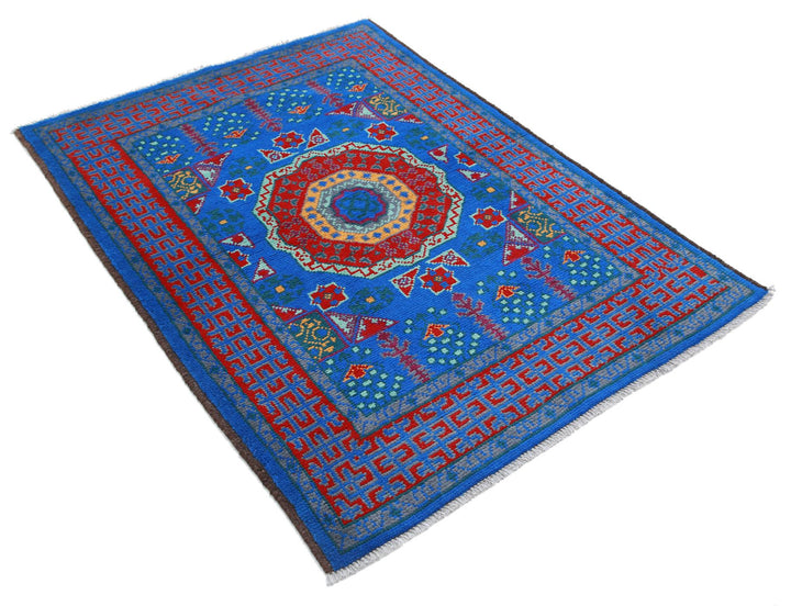 Revival 3’ 6″ x 4’ 10” - No. AV82800 - ALRUG Rug Store