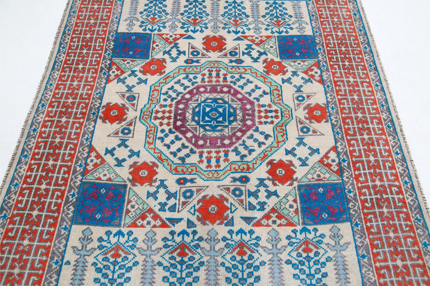 Revival 5’ 0″ x 6’ 4″ - No. AV96598 - ALRUG Rug Store